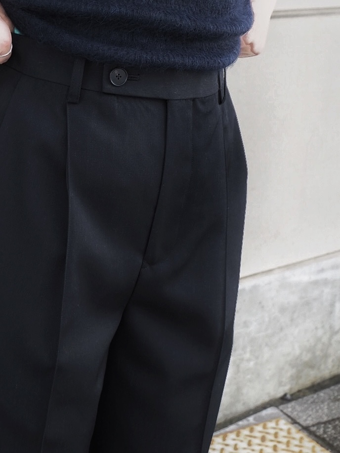 AURALEE】LIGHT WOOL MAX GABARDINE SLACKS | CIENTO BLOG
