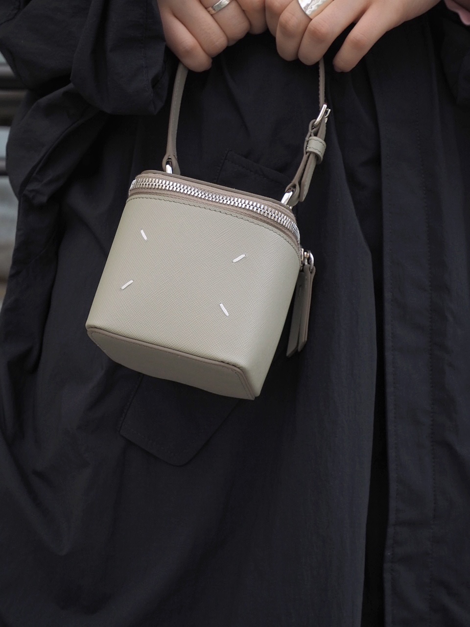 Maison Margiela】MICRO CUBE HAND BAG | CIENTO BLOG