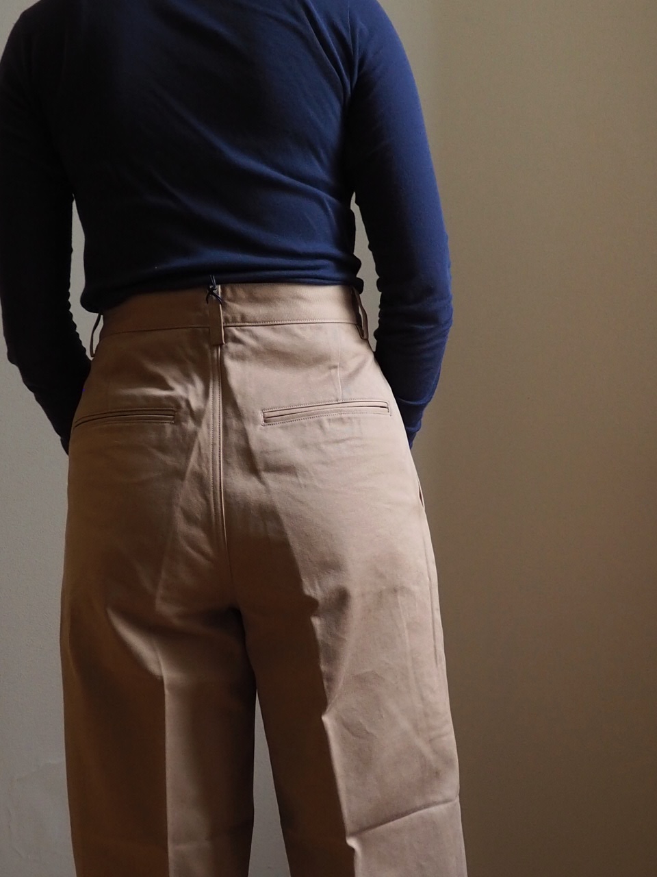 AURALEE】WASHED FINX CHINO ONE-TUCK PANTS | CIENTO BLOG