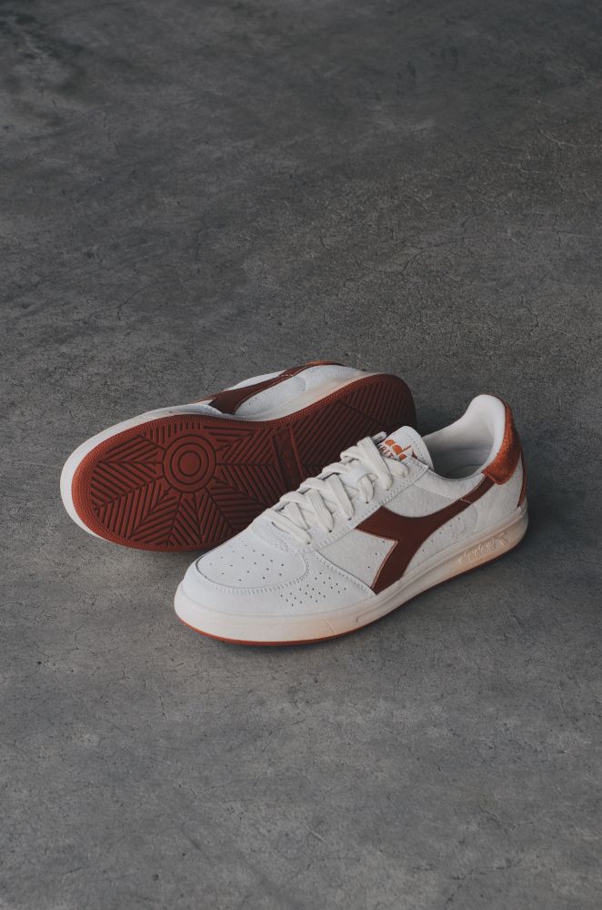 【記念モデル】ヴァスコダガマ diadora 使用感あり Diadora】伝統と革新が交差するDiadoraのHERITAGE コレクション