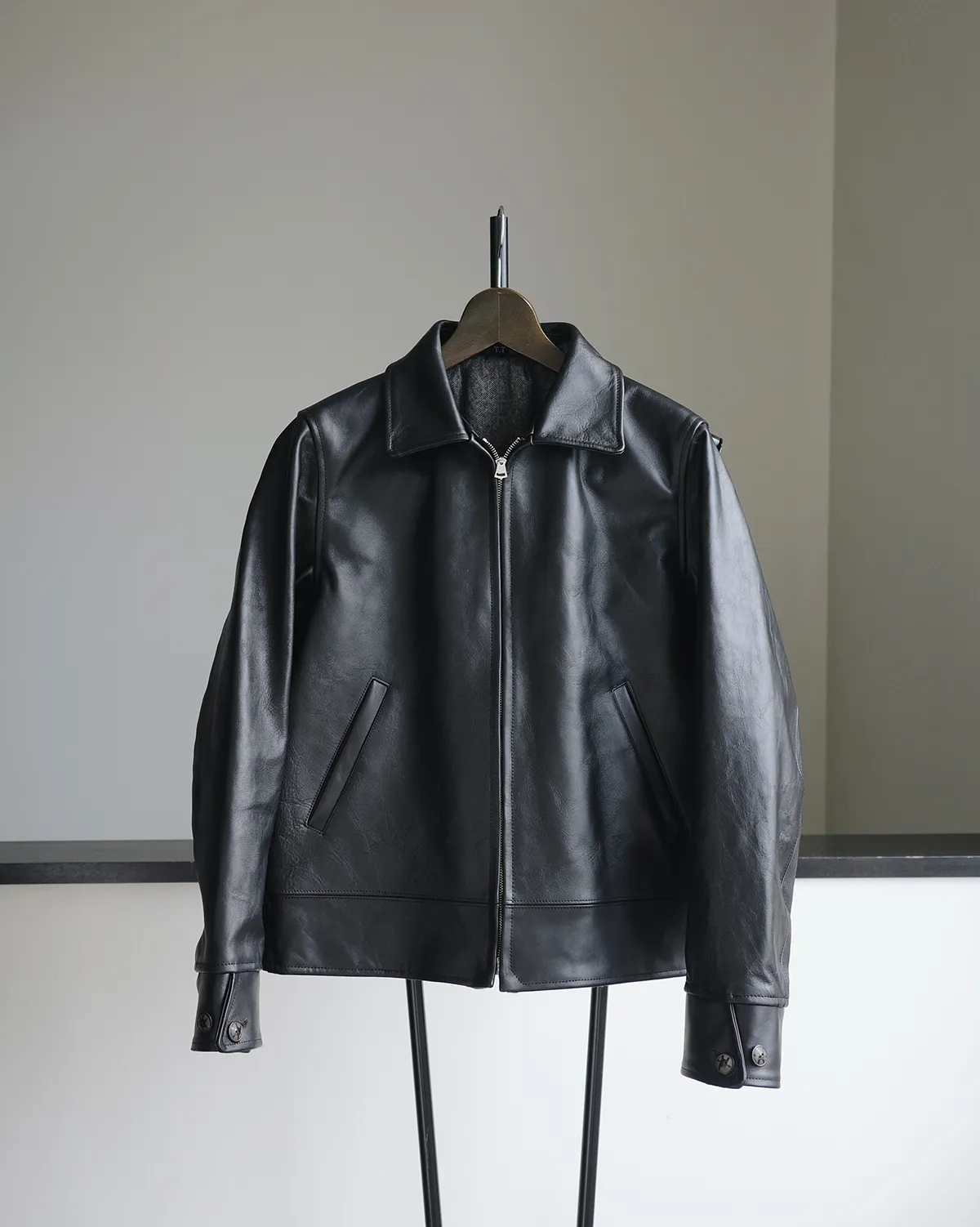 T.T】タイガタカハシのレザージャケットを紐解く – Lot.802 Cossack