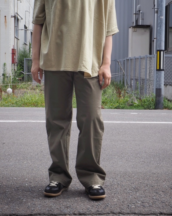 D.M.G.