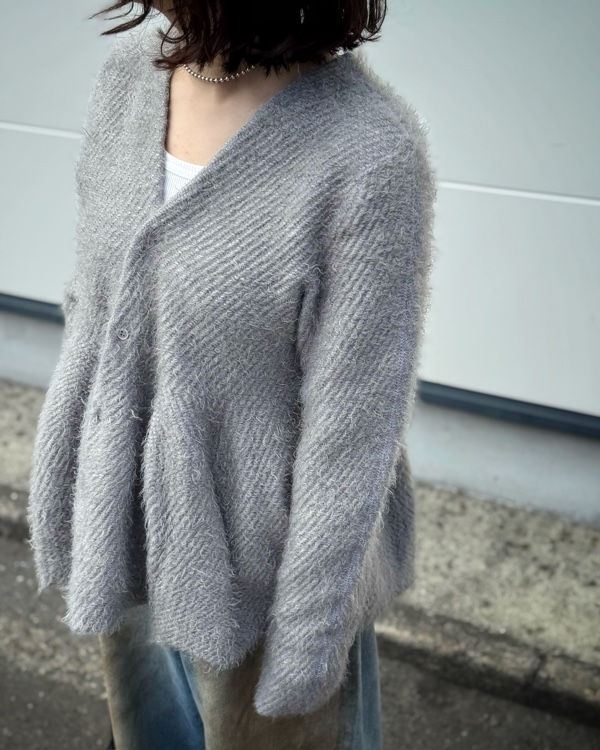 Chika Kisada】エレガンスな個性派カーディガン | CIENTO BLOG