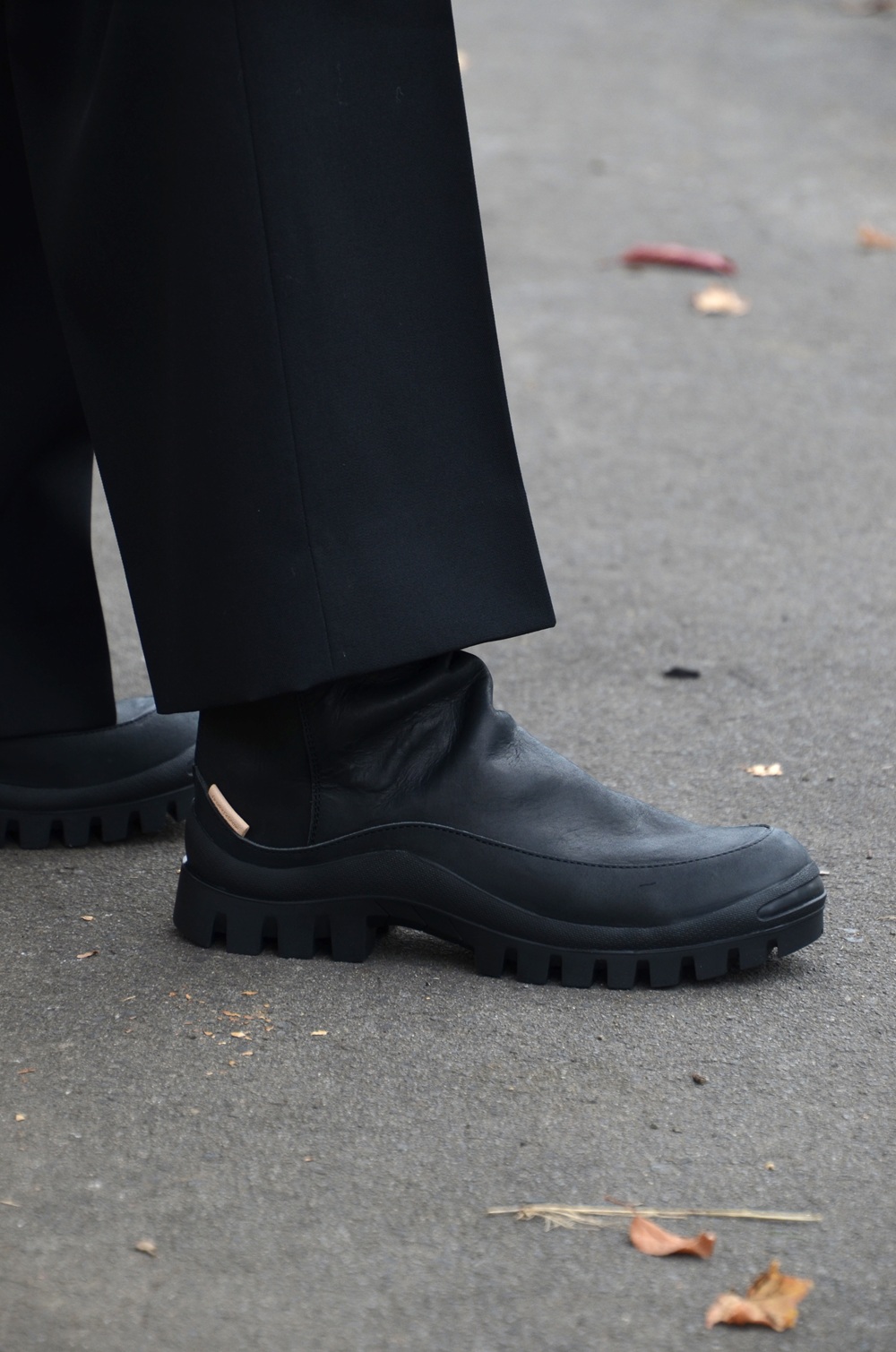 Hender Scheme】このフォルムに惹かれました “backzip #2146” | CIENTO