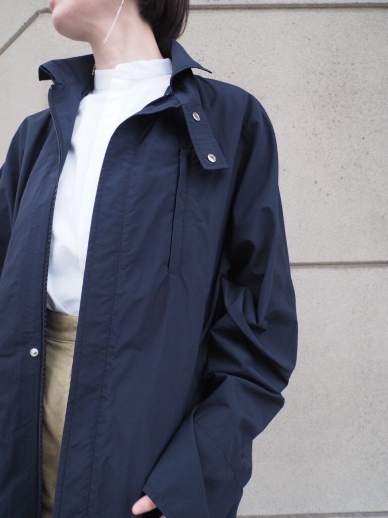マルジェラの世界観溢れる【Maison Margiela】ナイロンコート | CIENTO
