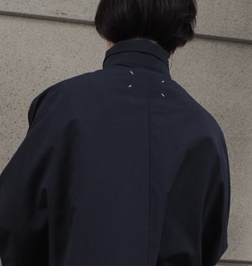 マルジェラの世界観溢れる【Maison Margiela】ナイロンコート | CIENTO