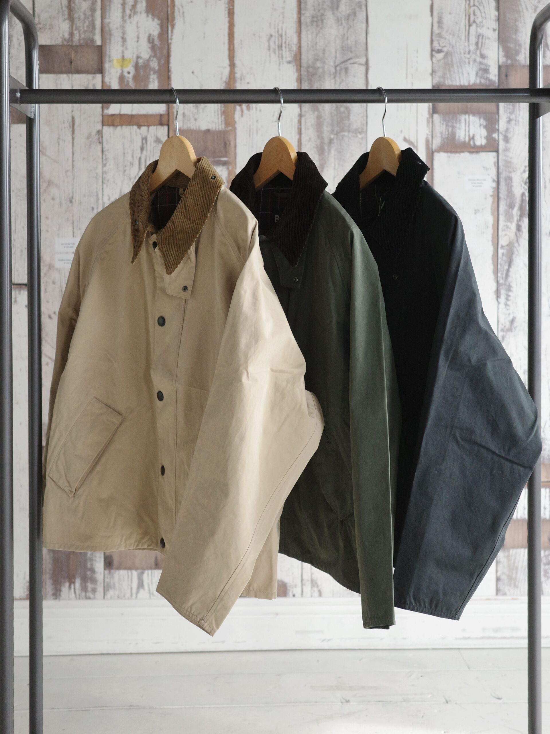 Barbour】バブアーの大人気短丈モデル”TRANSPORT(トランスポート)”が 