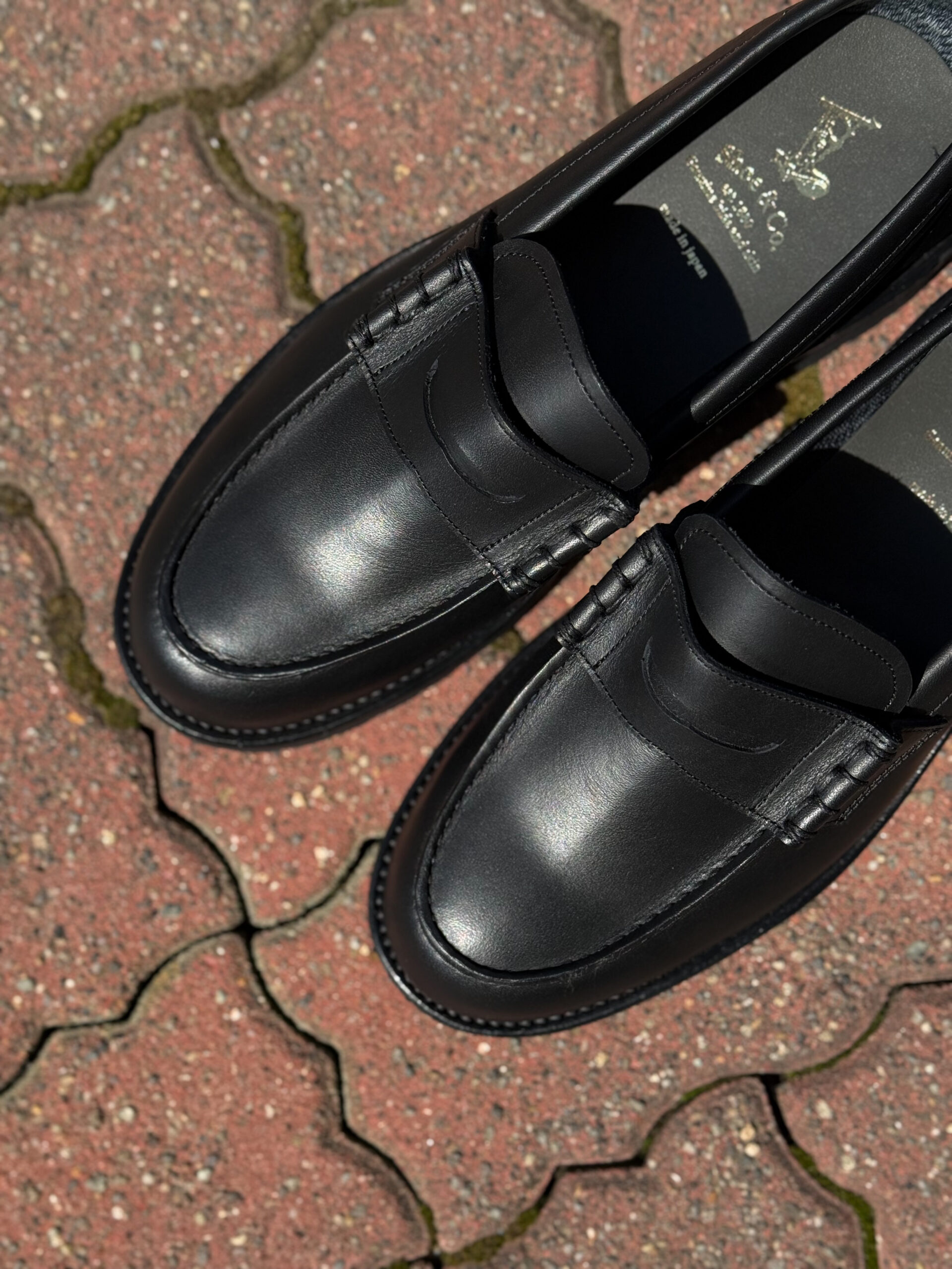 REGAL リーガル　Shoe & Co. 黒 レザー ローファー REGAL Shoe & Co.】ゴアテックス搭載のローファー | CIENTO BLOG